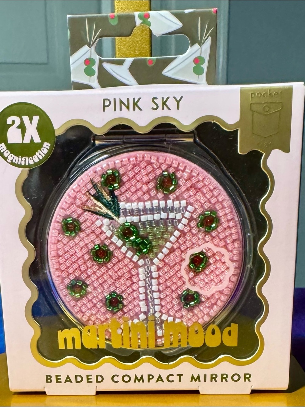 NWT Pink Sky Martini Mood Beaded Compact Mirror 2X Magnification
